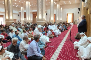 سخنرانی جباری در نماز جمعه هنگویه، افتتاح دبستان ۹ کلاسه خیرساز و بازدید از چمن بزرگ شهر + تصاویر